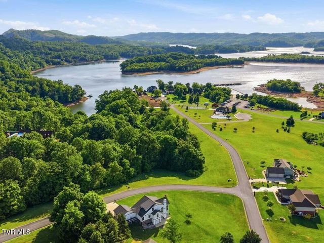 5017 Serenity Drive, Mooresburg, TN 37811