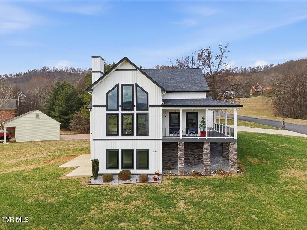 5017 Serenity Drive, Mooresburg, TN 37811