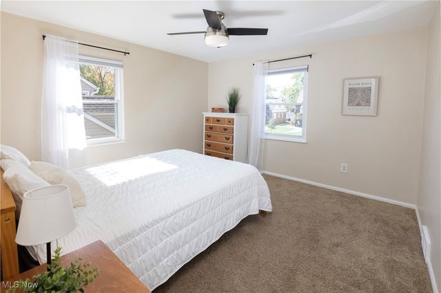 2783 Hampton Road, Rocky River, OH 44116