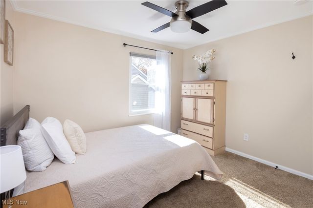 2783 Hampton Road, Rocky River, OH 44116