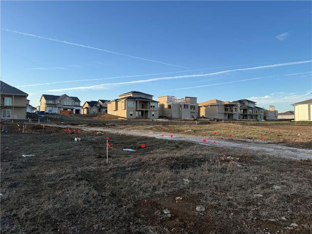 18620 Reinhardt Street, Overland Park, KS 66085