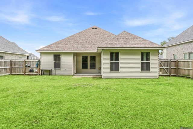 17047 Shearwater Trace, Prairieville, LA 70769