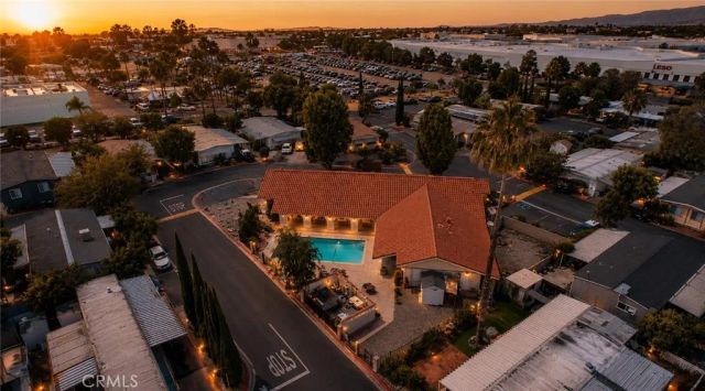 995 Pomona 33, Corona, CA 92882