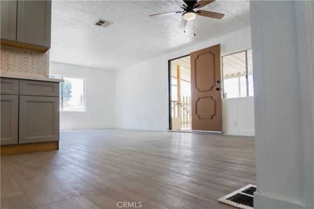 995 Pomona 33, Corona, CA 92882
