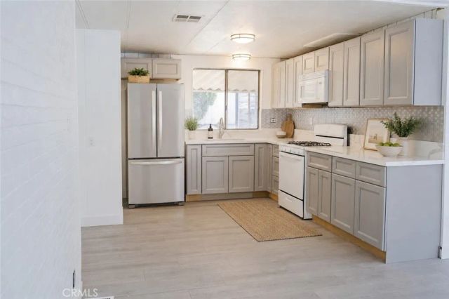 995 Pomona 33, Corona, CA 92882