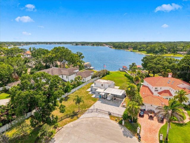 12002 WATERSIDE COURT, Tampa, FL 33612