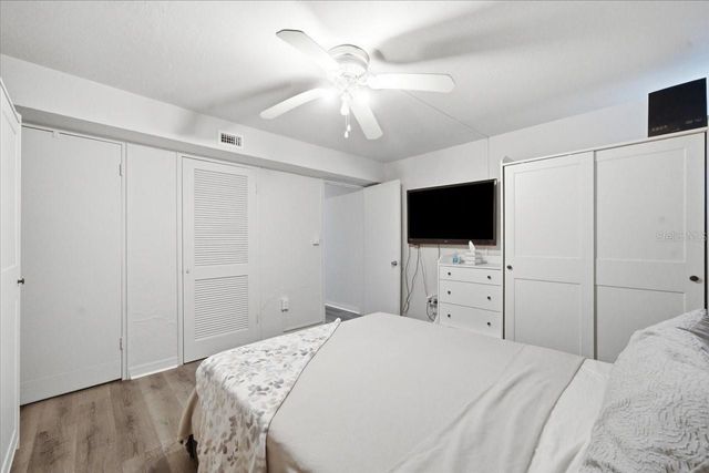 12002 WATERSIDE COURT, Tampa, FL 33612
