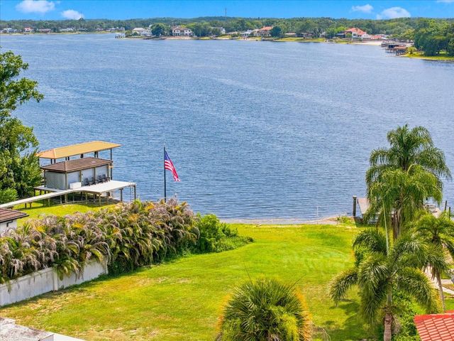 12002 WATERSIDE COURT, Tampa, FL 33612
