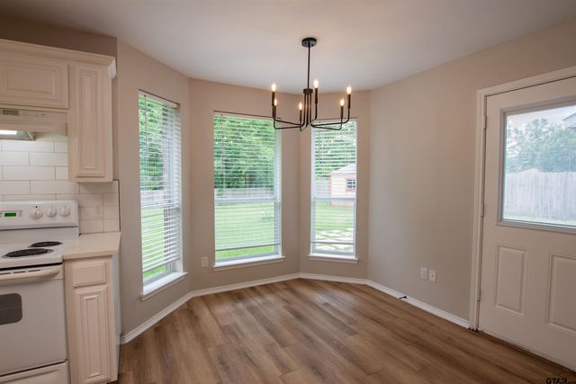 112 Ken Cir, Flint, TX 75762