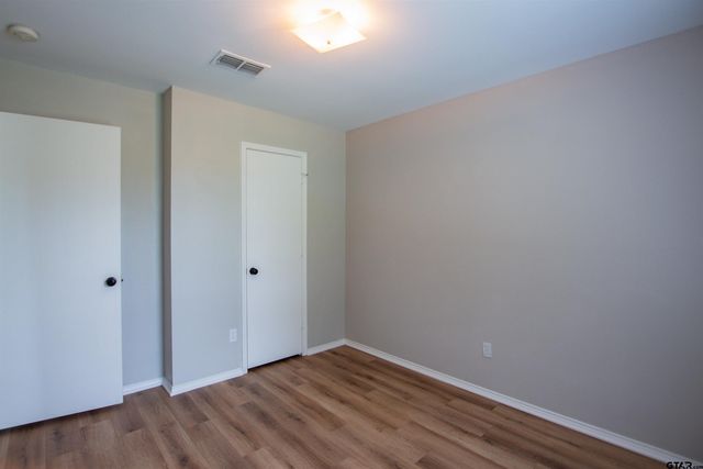 112 Ken Cir, Flint, TX 75762