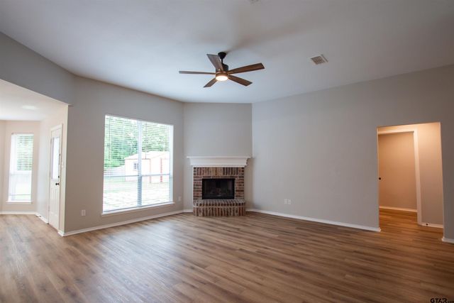 112 Ken Cir, Flint, TX 75762