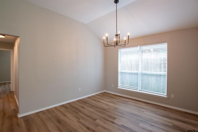 112 Ken Cir, Flint, TX 75762