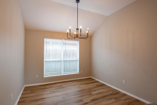 112 Ken Cir, Flint, TX 75762