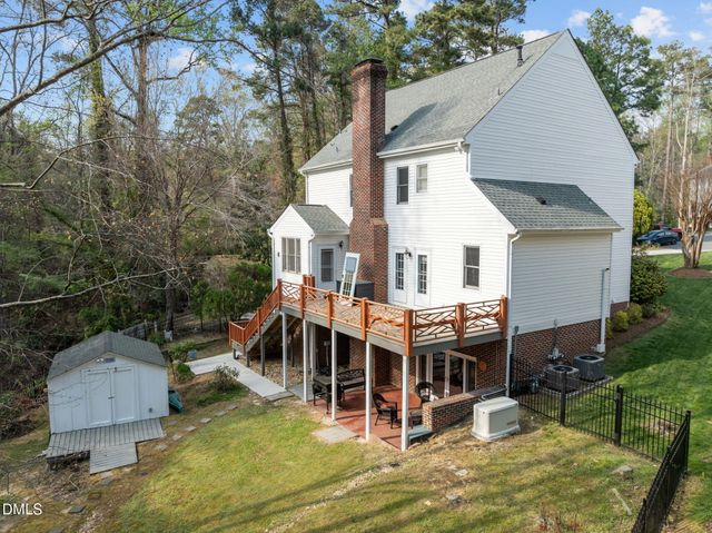 25 Saint Andrews Court, Durham, NC 27707