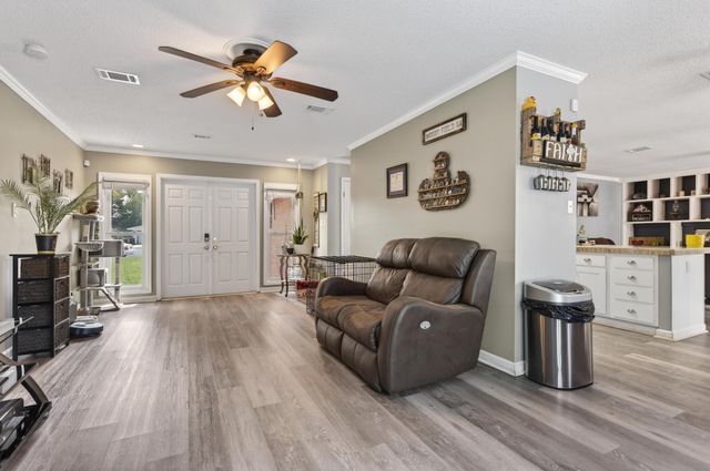 5 NW Cinderella Court, Fort Walton Beach, FL 32547