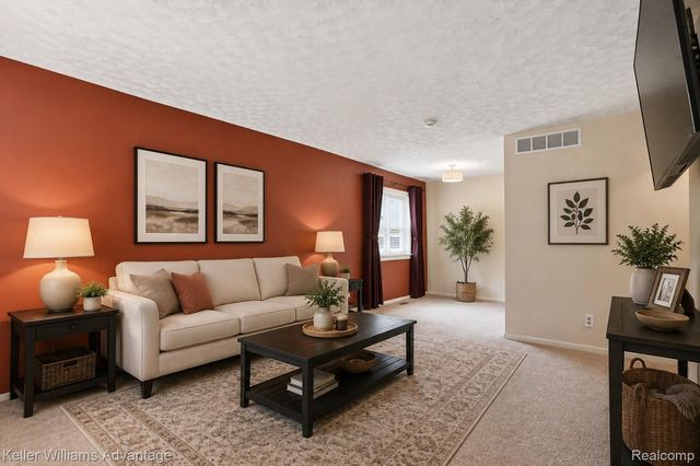 17690 Colgate Street, Dearborn Heights, MI 48125
