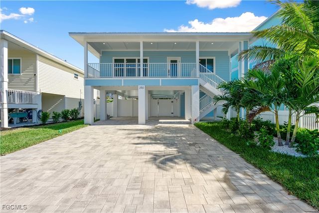 250 Pearl ST, Fort Myers Beach, FL 33931