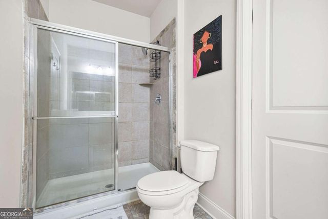 6256 TRICKLE Bend, Atlanta, GA 30349