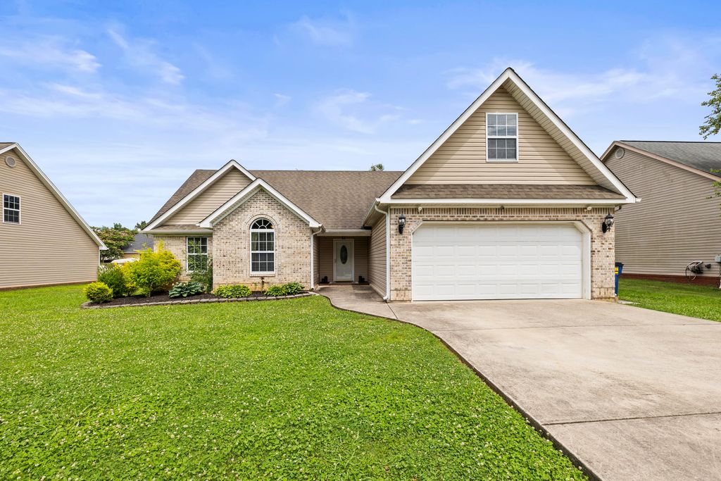 479 Sweet Birch Drive, Rossville, GA 30741