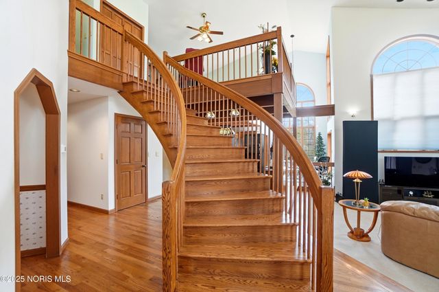 909 Township Rd 243, Fostoria, OH 44830