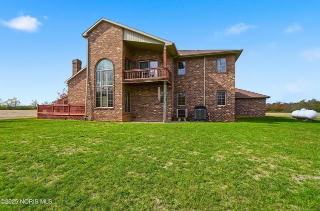 909 Township Rd 243, Fostoria, OH 44830