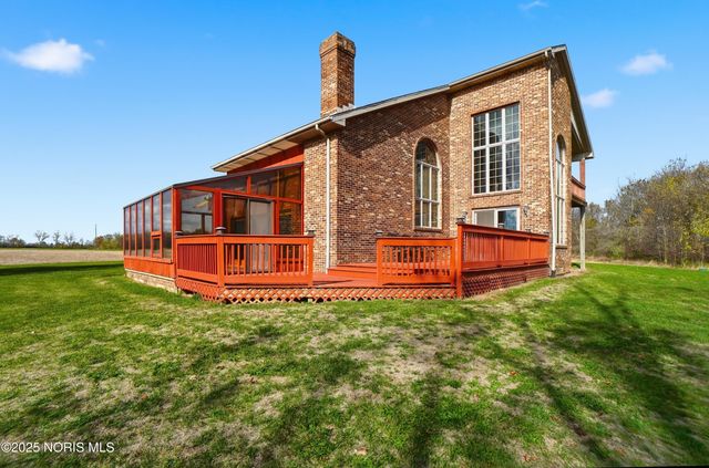 909 Township Rd 243, Fostoria, OH 44830