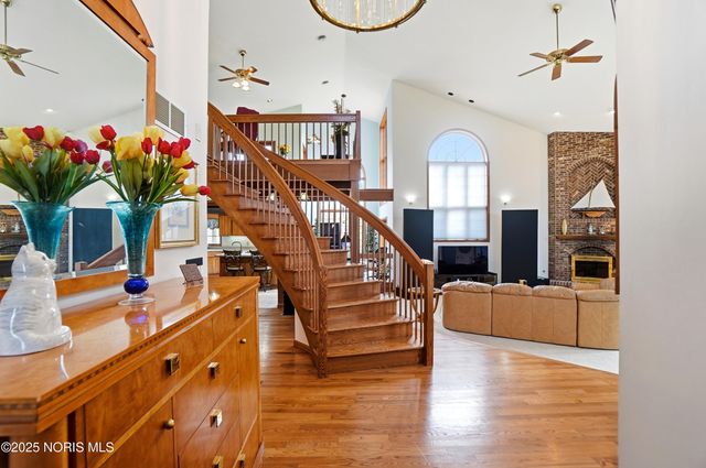 909 Township Rd 243, Fostoria, OH 44830