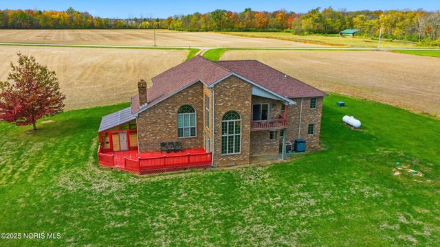 909 Township Rd 243, Fostoria, OH 44830