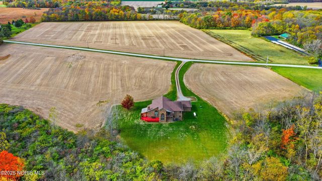 909 Township Rd 243, Fostoria, OH 44830