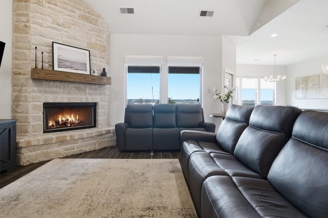 349 Oak Meadow Lane, Weatherford, TX 76085