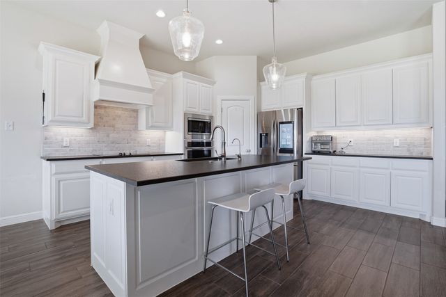 349 Oak Meadow Lane, Weatherford, TX 76085