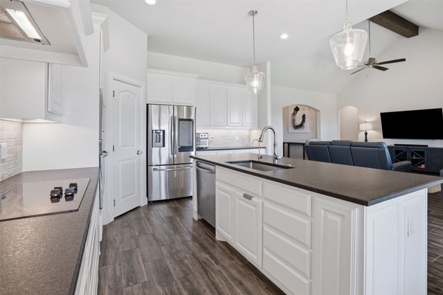 349 Oak Meadow Lane, Weatherford, TX 76085