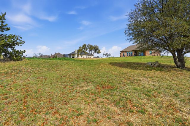 349 Oak Meadow Lane, Weatherford, TX 76085