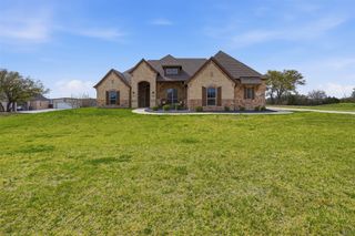 349 Oak Meadow Lane, Weatherford, TX 76085