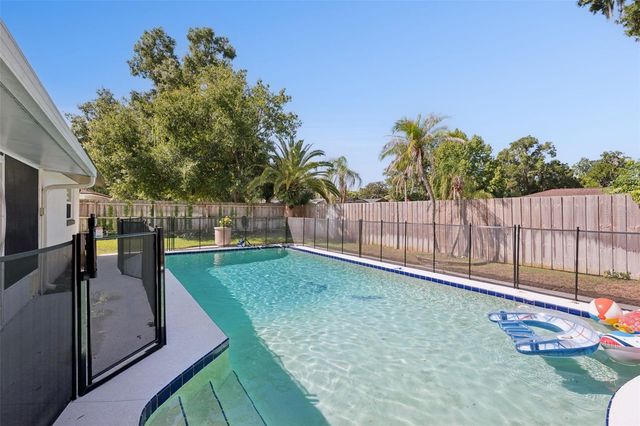 102 ASPEN PLACE, Longwood, FL 32750