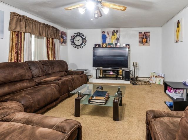 69 Bear Hill Road, Gardner, MA 01440