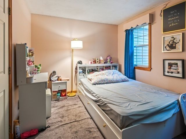 69 Bear Hill Road, Gardner, MA 01440