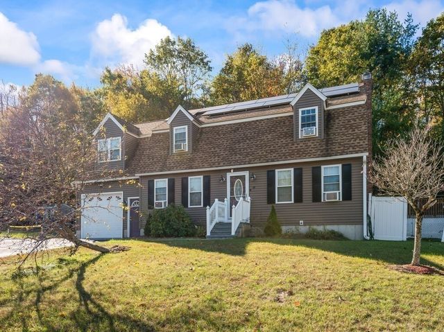 69 Bear Hill Road, Gardner, MA 01440