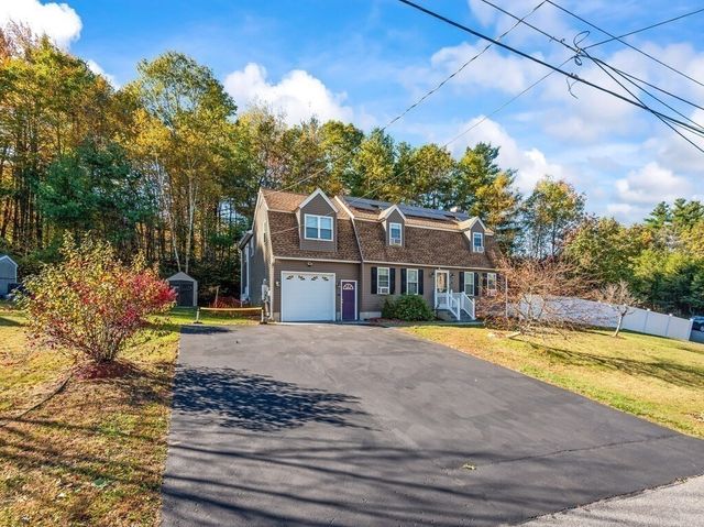 69 Bear Hill Road, Gardner, MA 01440