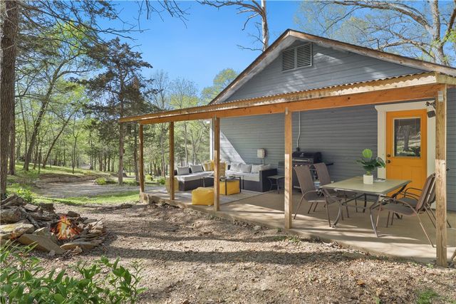 18659 Eagle Bend Road, Springdale, AR 72764