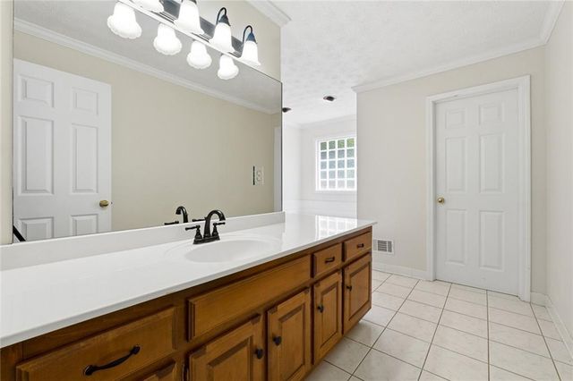 379 Clyde Court, Mcdonough, GA 30252