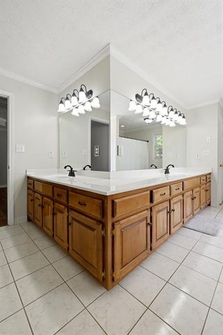 379 Clyde Court, Mcdonough, GA 30252