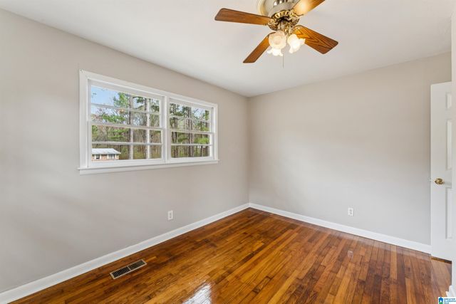 8161 PHILLIPS DRIVE, Leeds, AL 35094