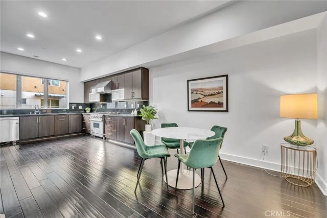 726 Rockefeller, Irvine, CA 92612