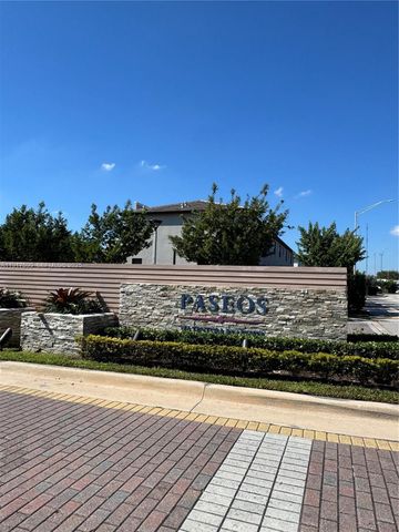 613 NE 208th Ter 613, Miami, FL 33179