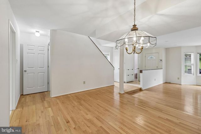 10739 MIST HAVEN TER, Rockville, MD 20852