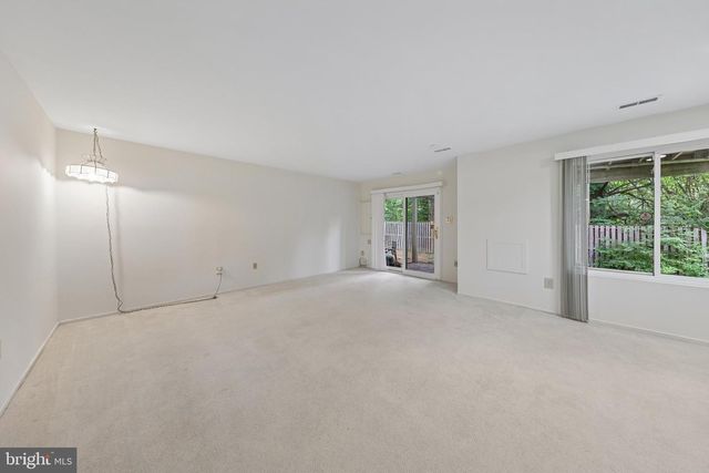 10739 MIST HAVEN TER, Rockville, MD 20852