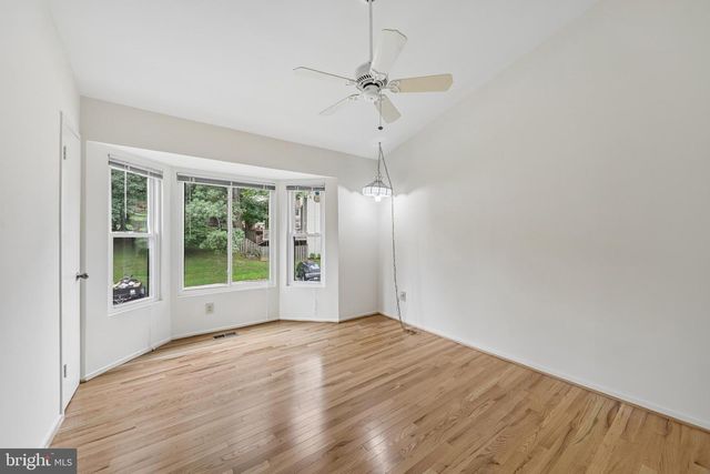 10739 MIST HAVEN TER, Rockville, MD 20852