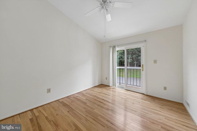 10739 MIST HAVEN TER, Rockville, MD 20852