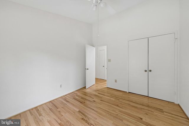 10739 MIST HAVEN TER, Rockville, MD 20852